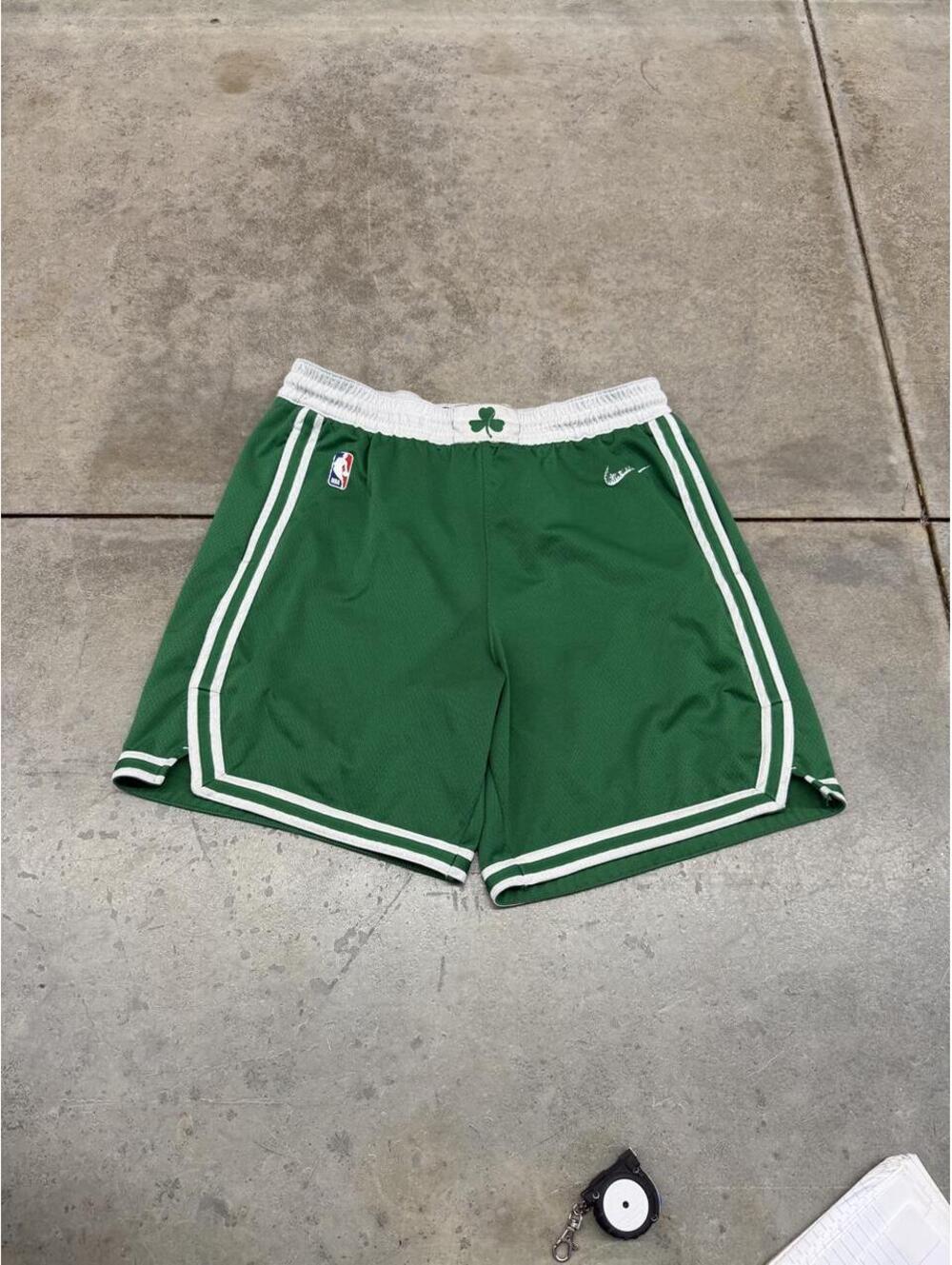 vintage nike boston celtics dri fit basketball shorts size xl